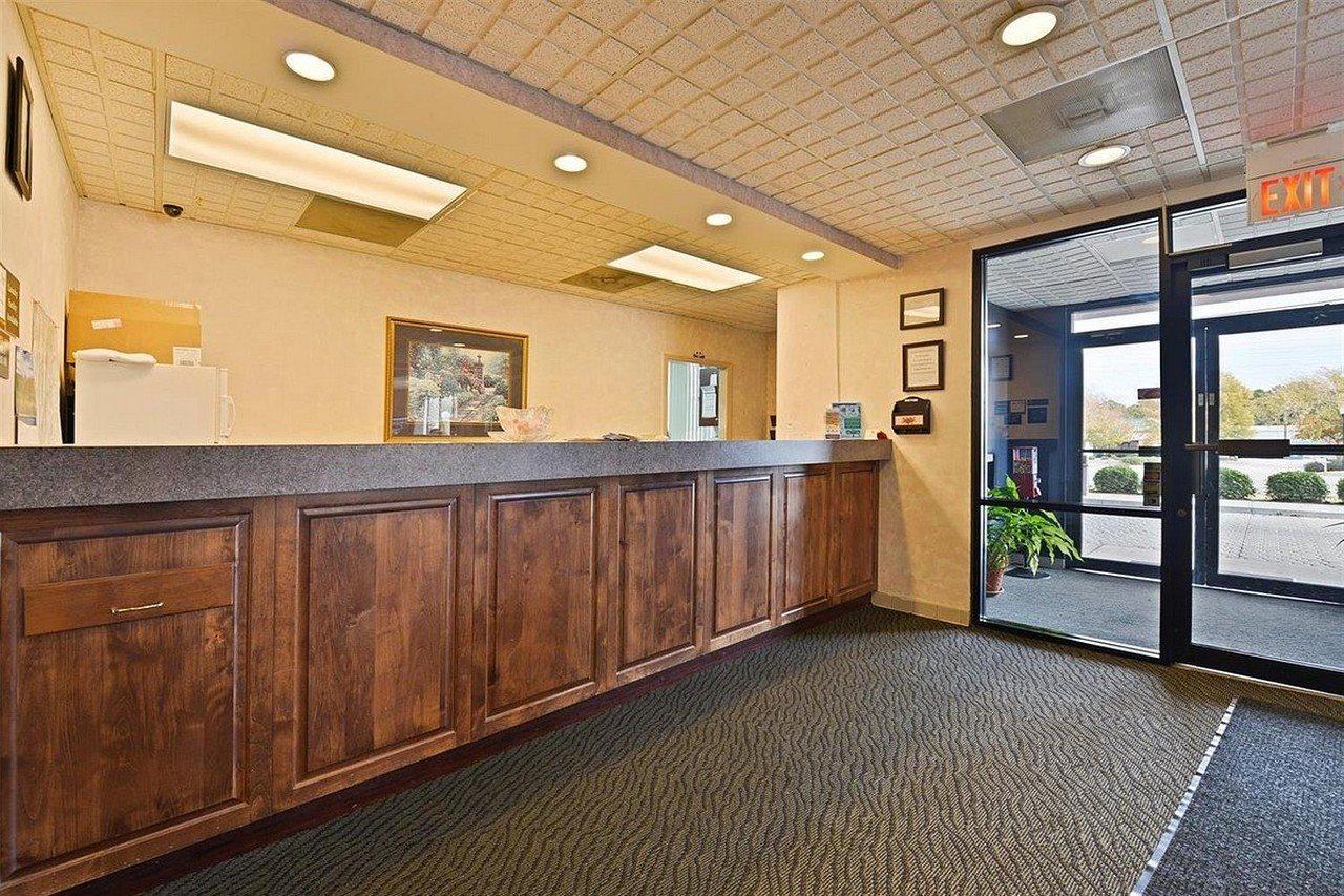 Quality Inn & Suites Aiken Inreriör bild